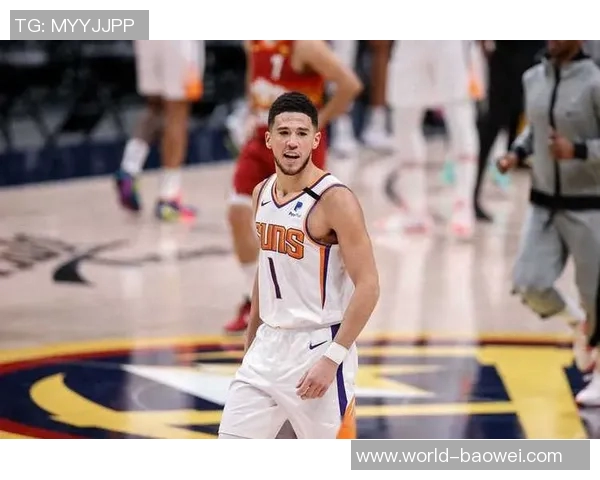 布克主导太阳新篇章KD从收敛到放开重塑球队风格